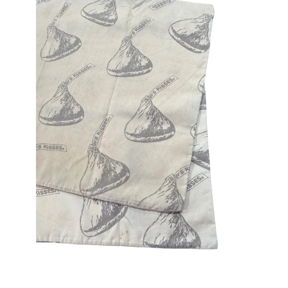 Vintage Hershey's Kisses Pillowcases Set of 2 Chocolate Candy Novelty AS IS